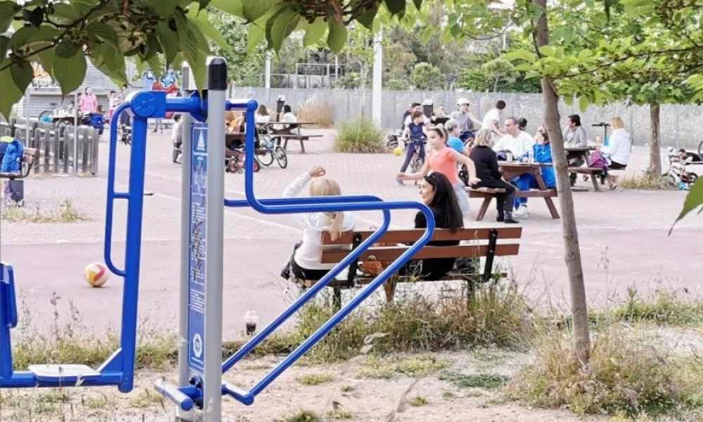 Άρση μέτρων: Άγνωστοι παραβίασαν λουκέτο παιδικής χαράς στο Μαρούσι
